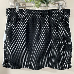 T by Talbots Pull On Athletic Skort Black and White Polka Dot M